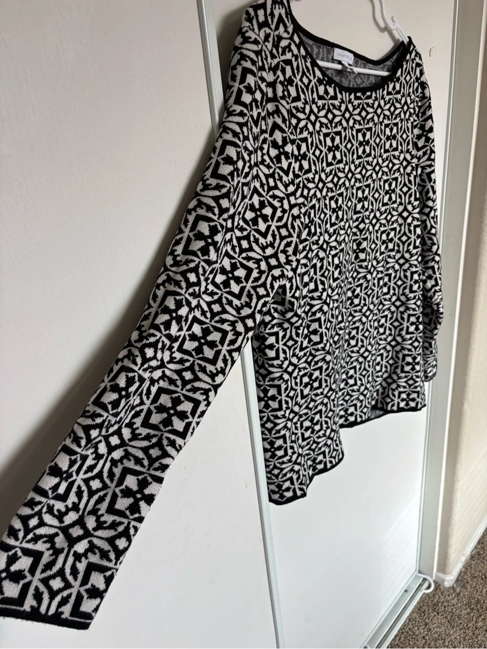 Charter Club women's Sweater Black White geometric size XL - Picture 4 of 6